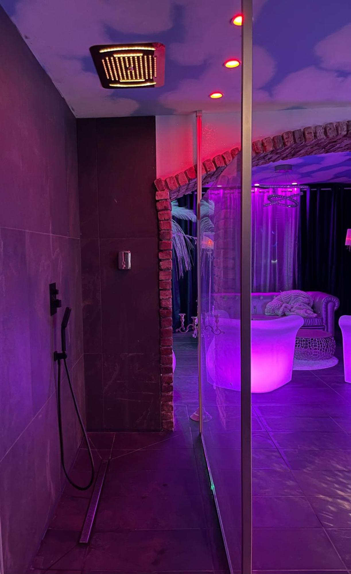 La Terrasse Des Spas - Restaurant - Institut Massage 하제브루크 외부 사진