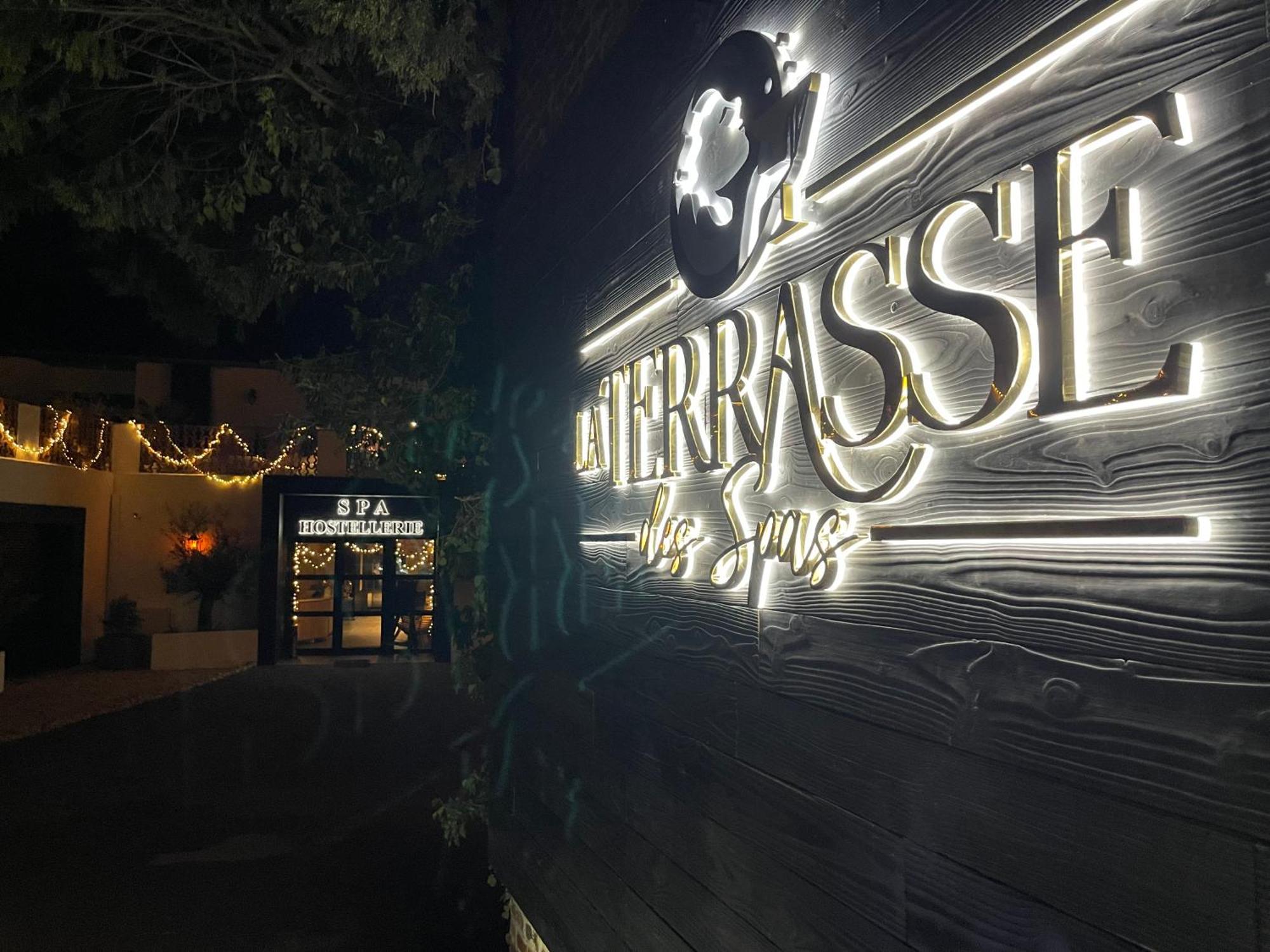 La Terrasse Des Spas - Restaurant - Institut Massage 하제브루크 외부 사진